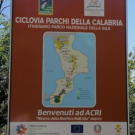 B&B La Rosa Dei Venti Acri Exteriör bild